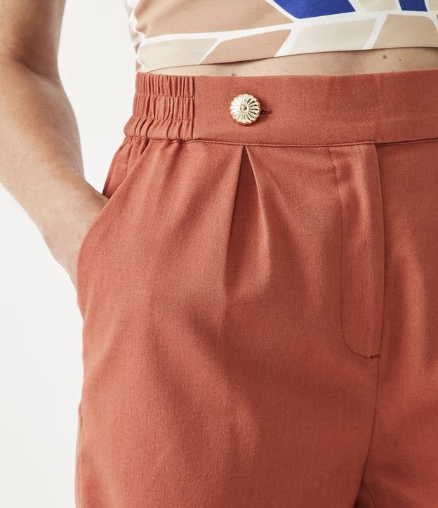 Short Corto en Lino con Botón en la Cintura Naranja 4