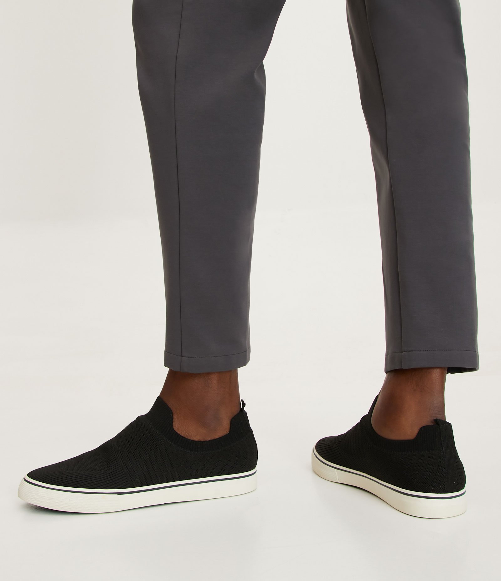 Tênis Knit Vulcanizado Cano Baixo com Textura Preto 2