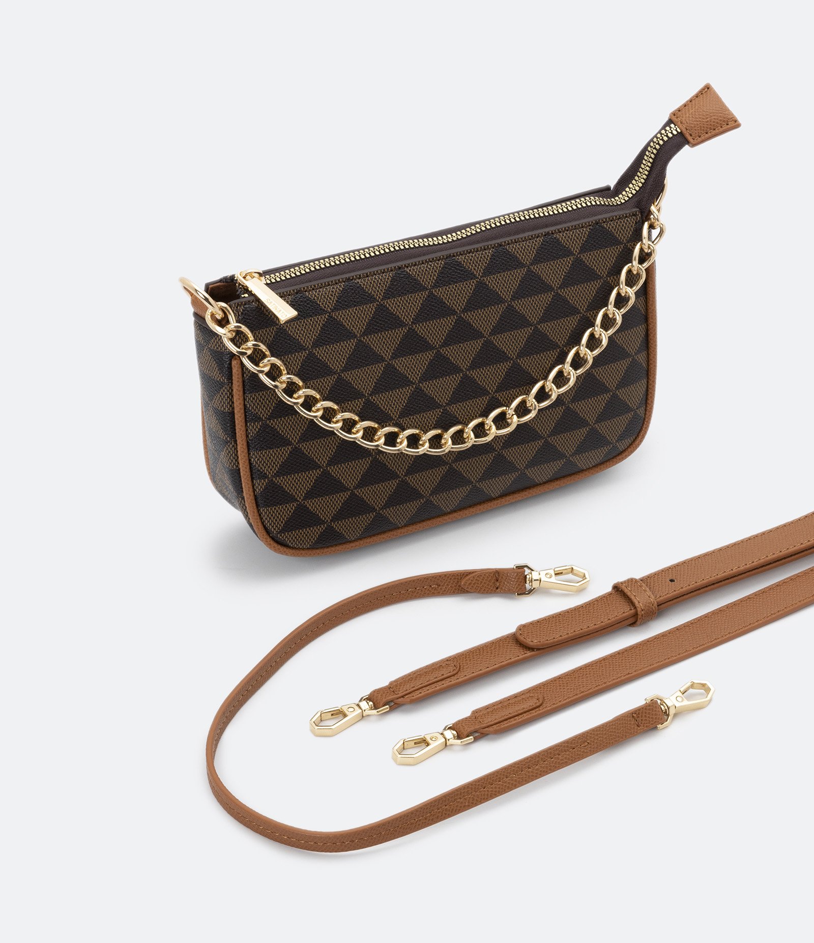 Bolsa Transversal Baguete com Alça de Corrente 7