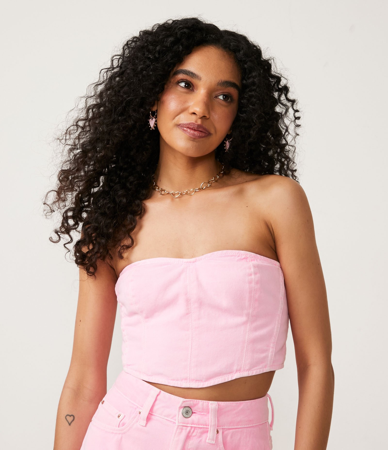 Blusa Cropped Corpete em Sarja com Recortes 1