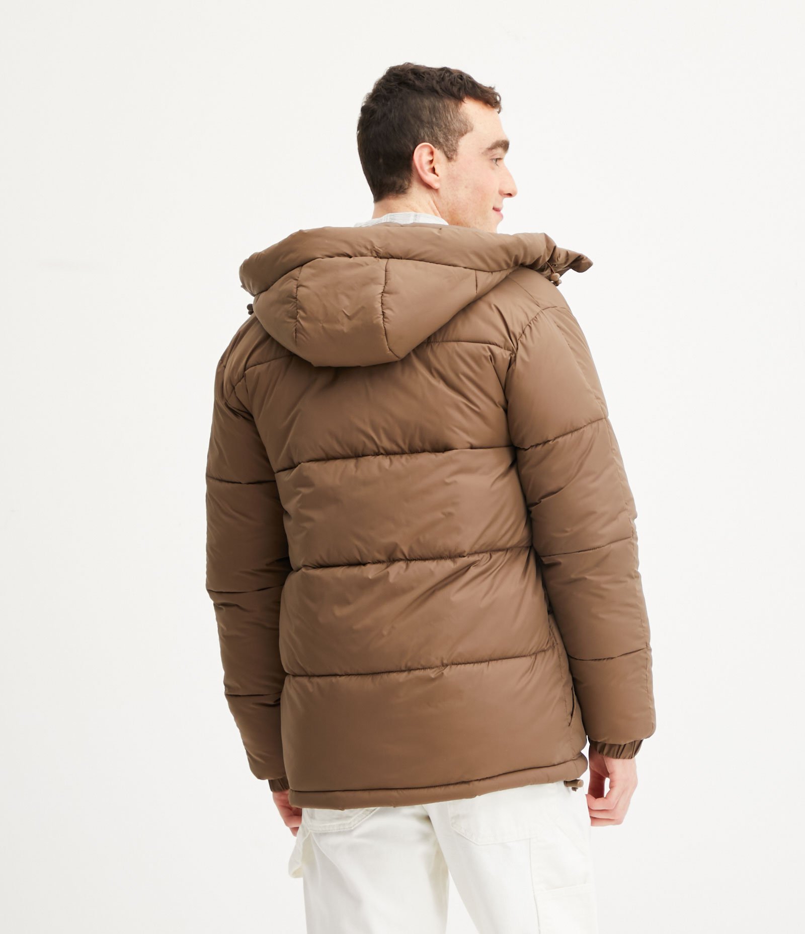 Jaqueta Puffer em Poliamida com Zíper e Bolsos 3