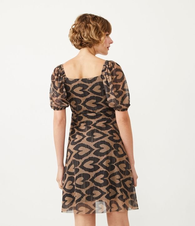 Vestido Corto en Tul con Estampado de Corazón y Fruncido en el Pecho Marrón 3