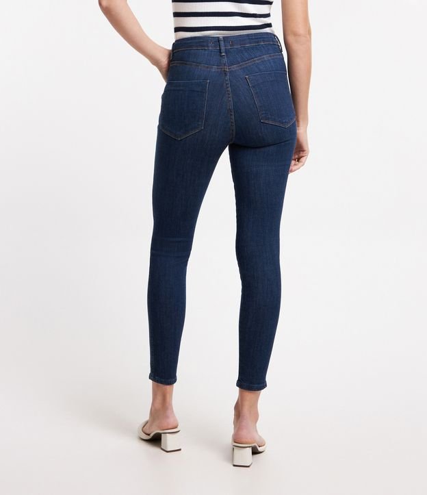 Calça Skinny em Jeans com Barra Dobrada Azul 5