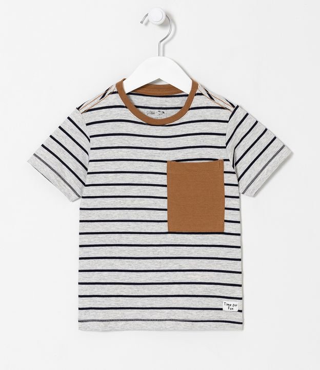 Camiseta Infantil Listrada com Bolso - 1 a 4