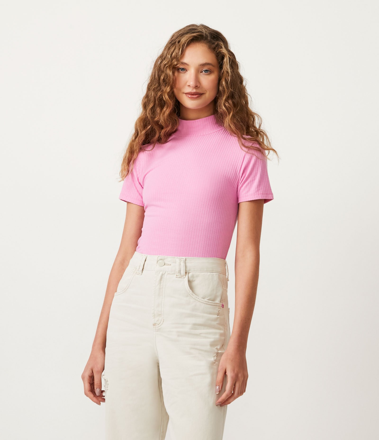 Blusa Curta em Ribana com Golinha Alta e Manga Curta Rosa Pink 1