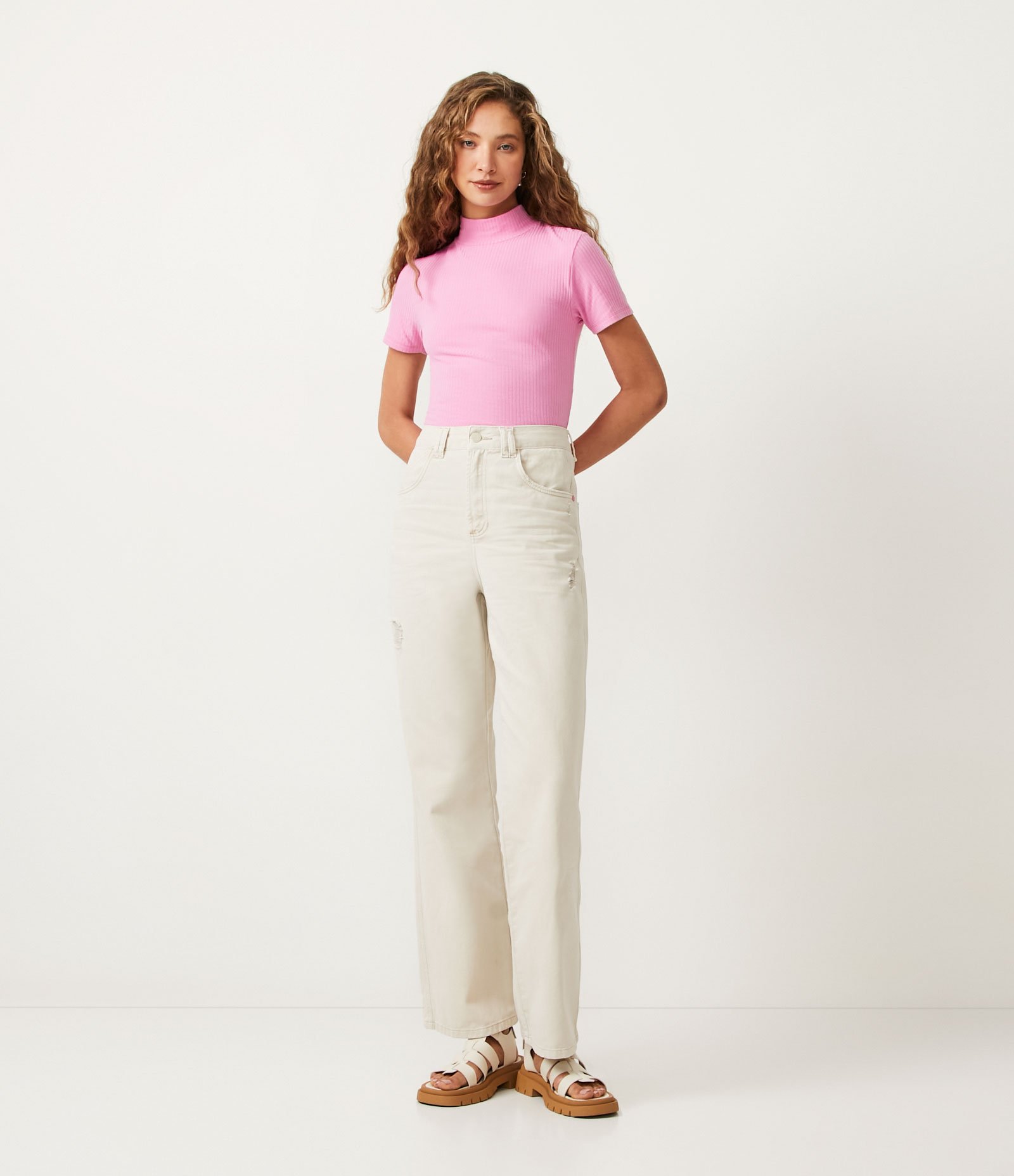 Blusa Curta em Ribana com Golinha Alta e Manga Curta Rosa Pink 2