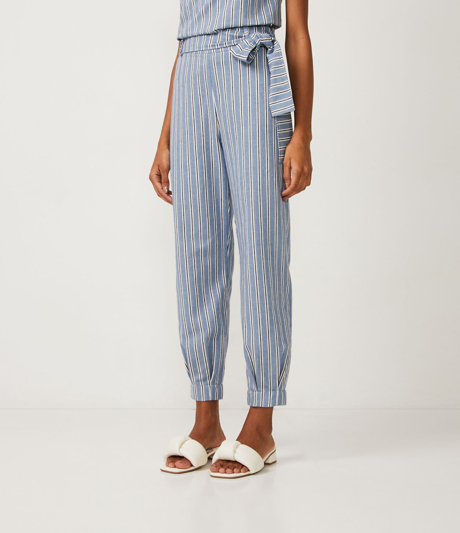 Calça Reta com Amarração na Cintura e Estampa Listrada Azul 2