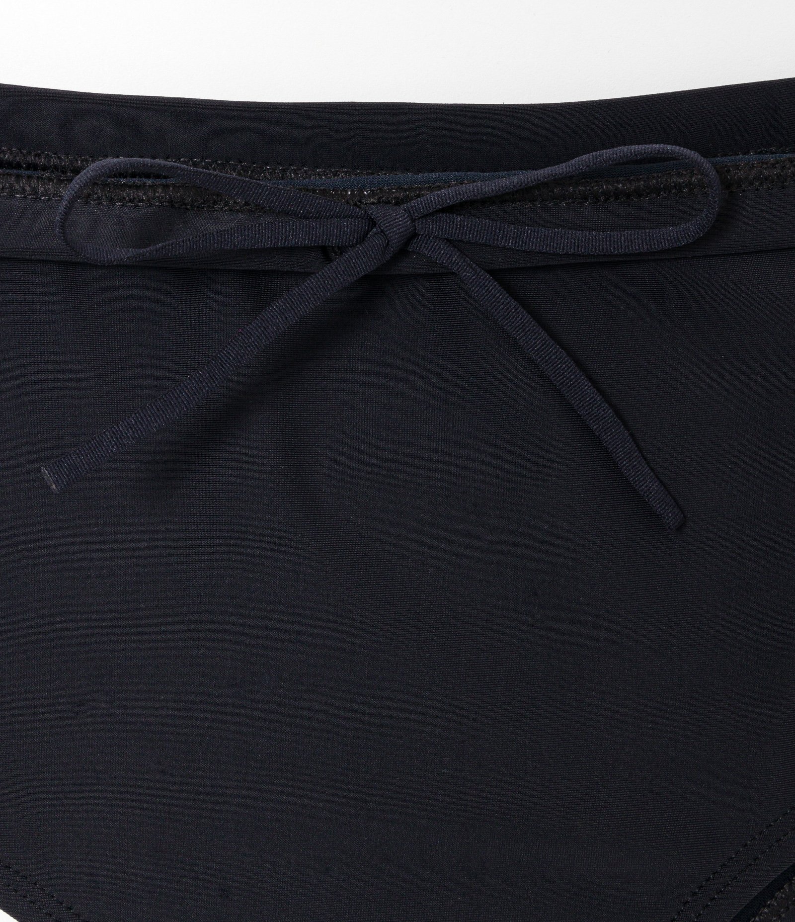 Sunga em Poliamida com Bolsinho de Zíper Lateral Preto 6