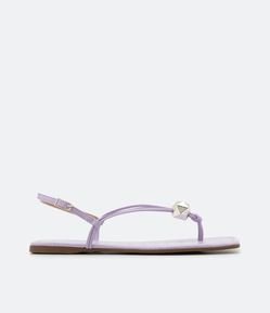 Sandália Rasteira com Tiras Finas e Textura Croco