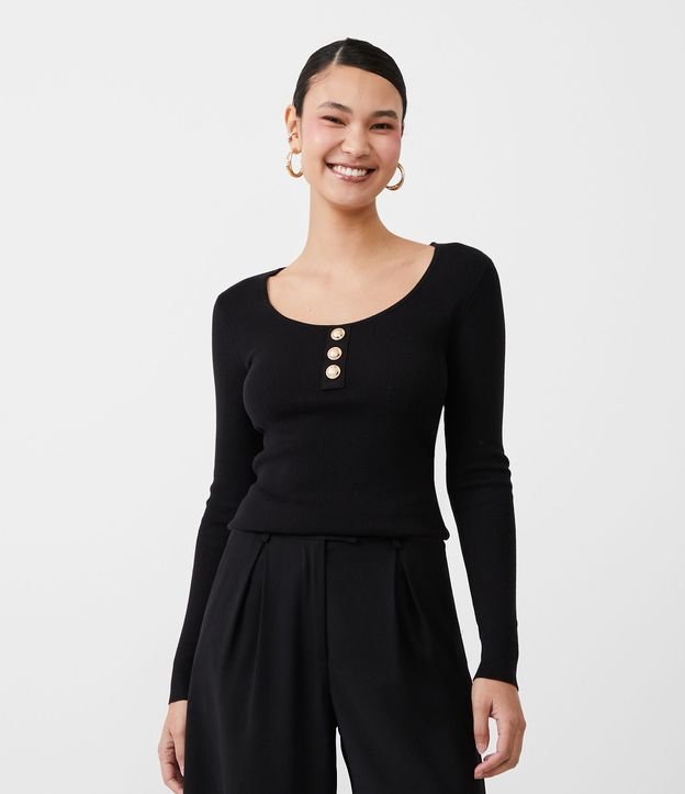 Blusa em Tricô com Botões Diferenciados