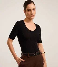 Blusa em Tricô com Losangos em Textura