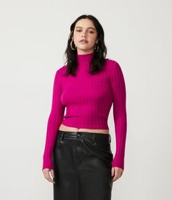 Blusa em Tricô Canelado com Gola Alta e Manga Longa