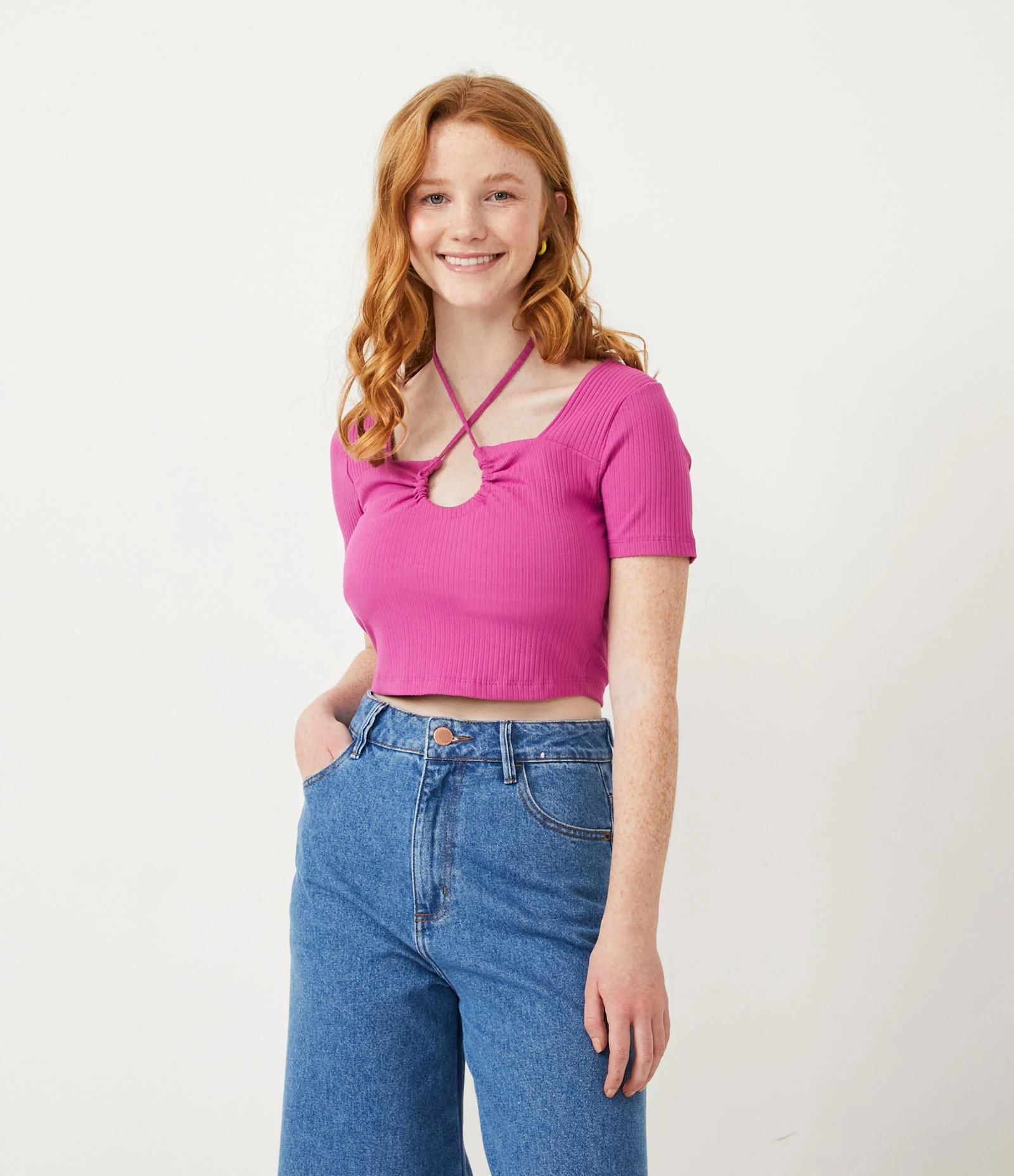 Blusa Cropped em Ribana com Decote Diferenciado e Manga Curta Roxo 1