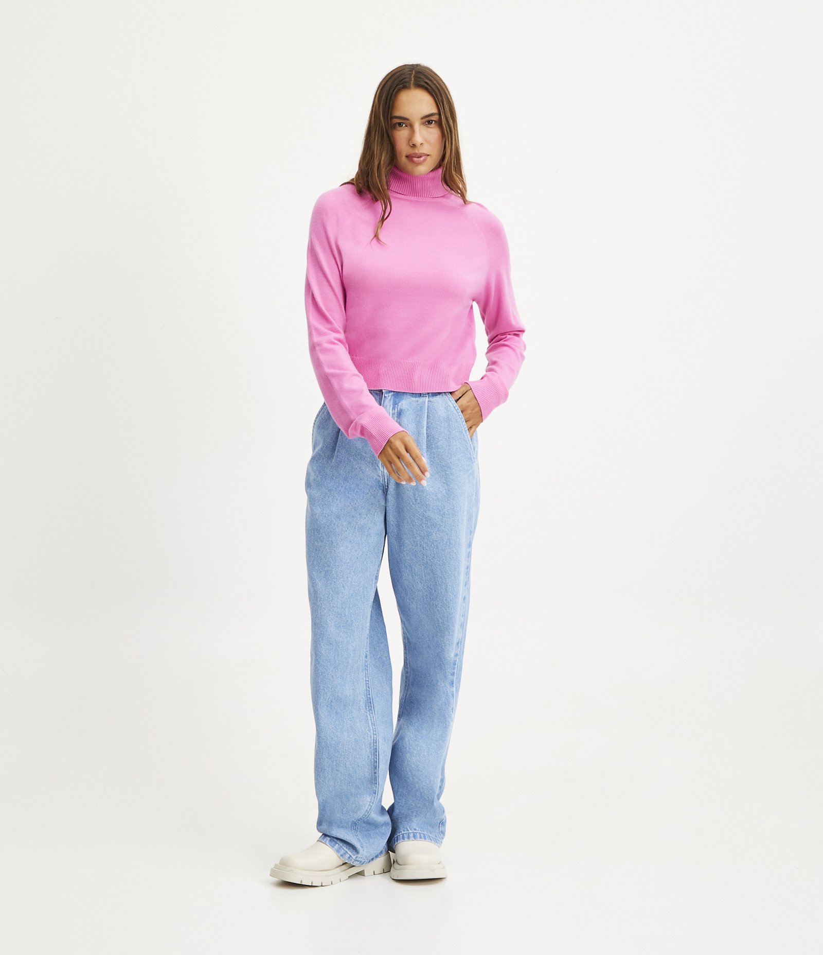 Blusa em Tricô com Gola Alta e Manga Longa 2