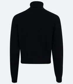 Blusa em Tricô com Gola Alta e Manga Longa