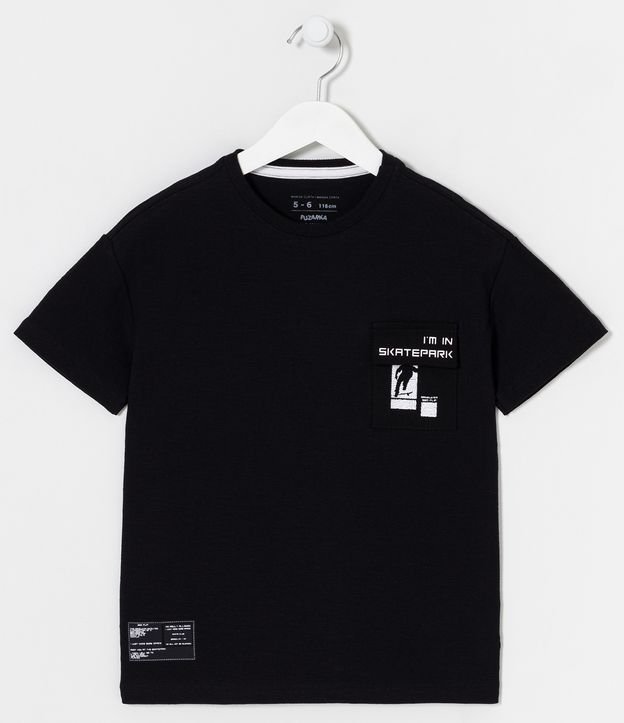 Remera Infantil Estampado Skatista en el Bolsillo - Talle 5 a 14 años Negro 1