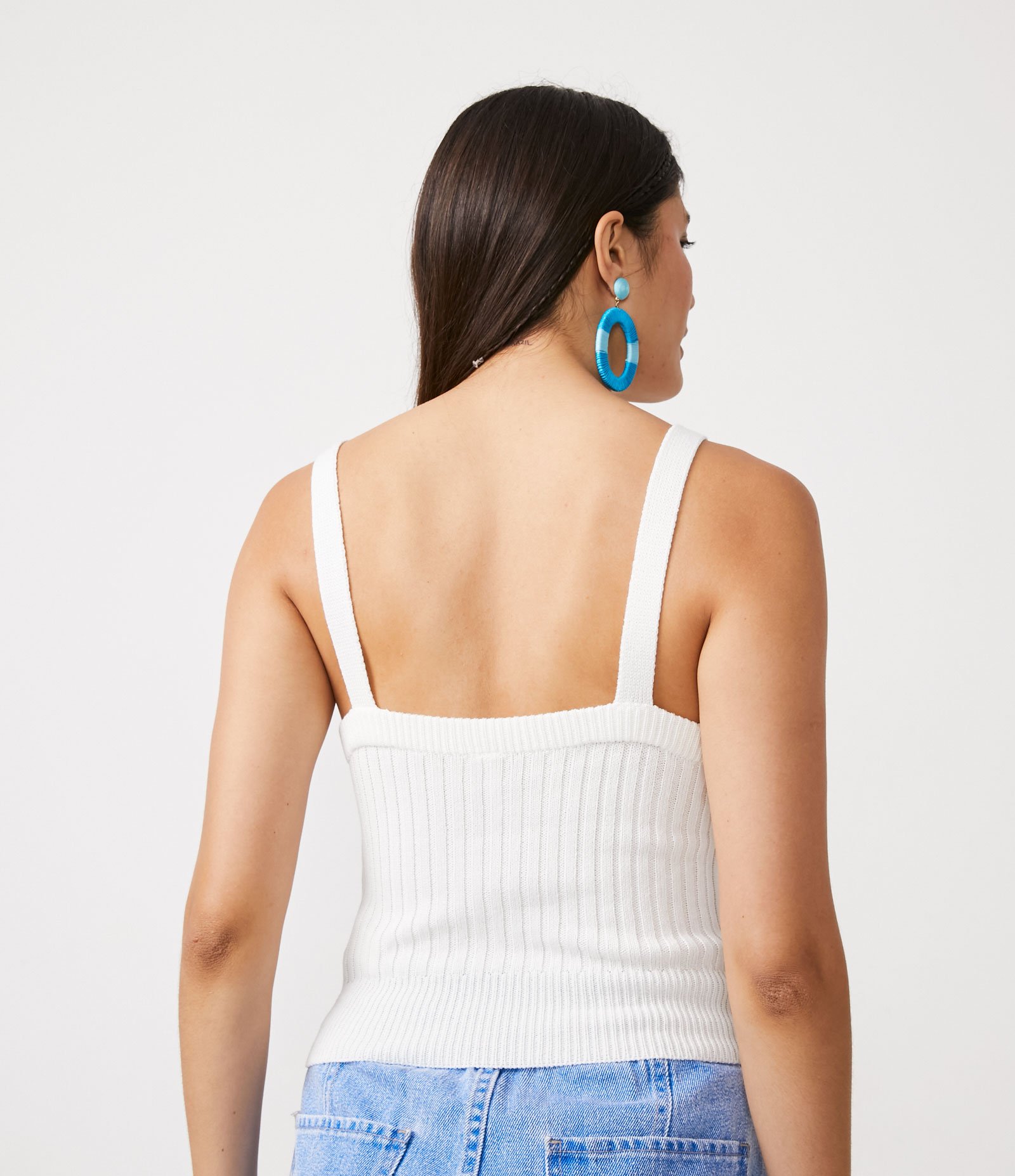 Blusa Regata Cropped em Viscose Canelada 3
