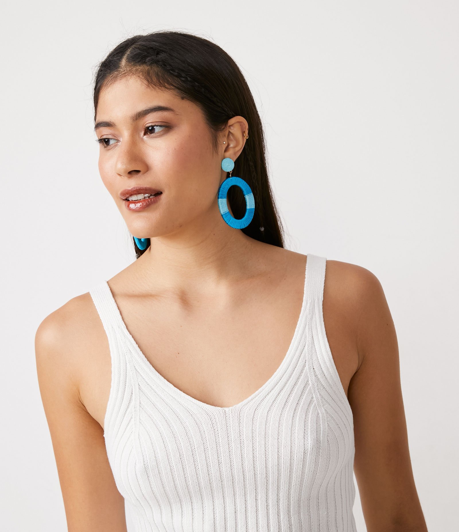 Blusa Regata Cropped em Viscose Canelada 4