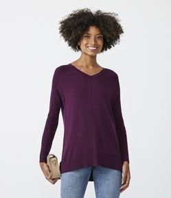 Blusa em Tricô com Decote V e Barra Mullet