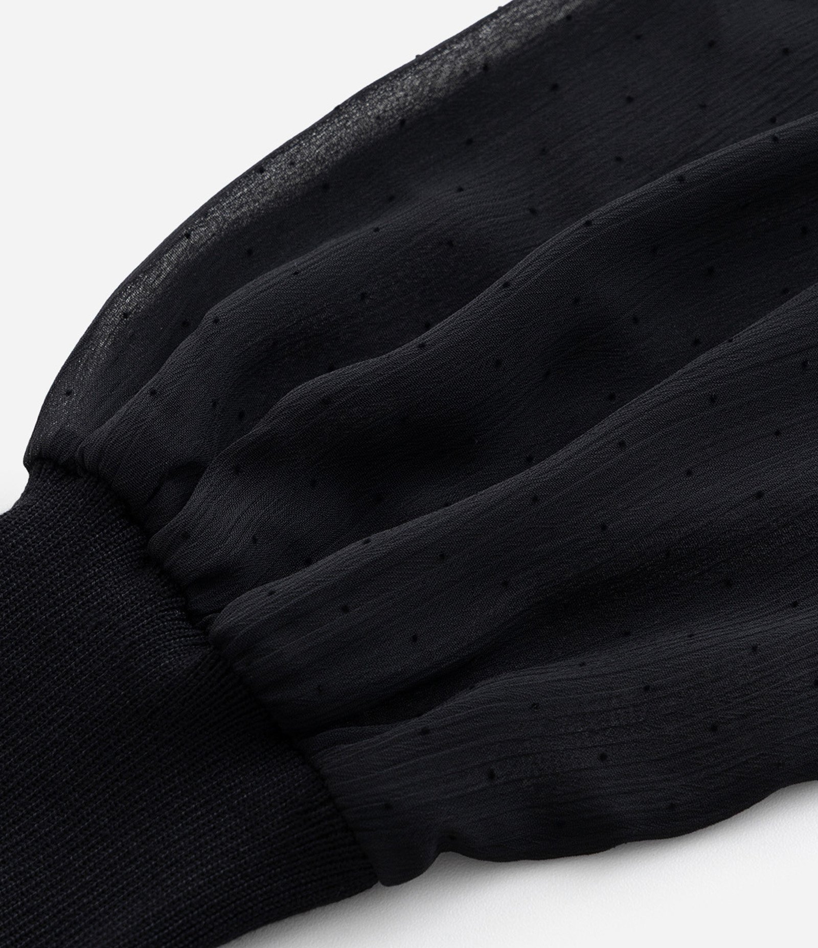 Blusa em Tricô com Manga de Chiffon Curve & Plus Size Preto 7