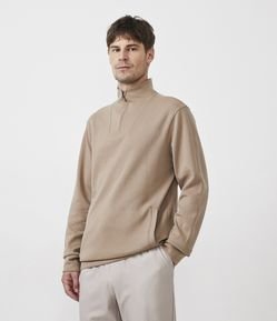 Blusão Fechado Comfort em Algodão com Zíper na Gola