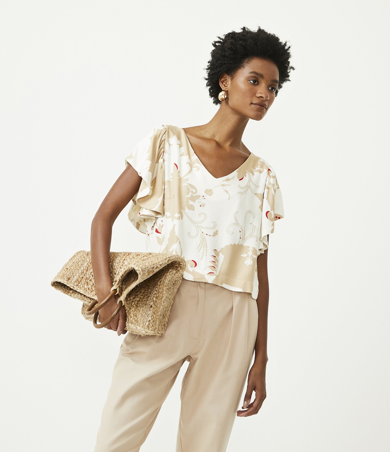 Blusa em Viscose com Decote V e Estampa Floral Branco 1