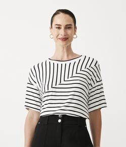 Blusa em Viscolycra com Recorte Diagonal e Estampa Listrada