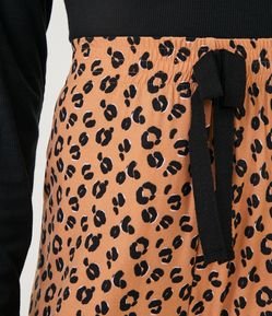 Calça de Pijama em Meia Malha com Estampa Animal Print Onça