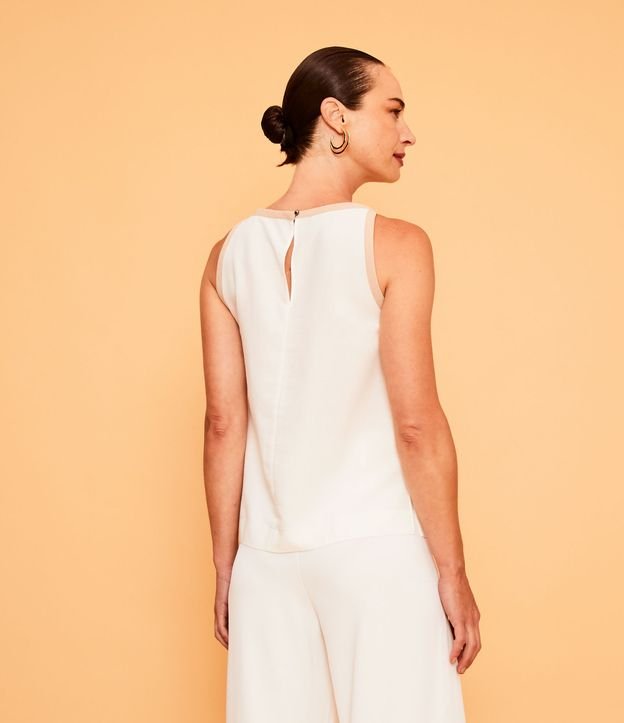 Blusa en Poliviscose con Cuello Halter y Bies contrastante Blanco 3