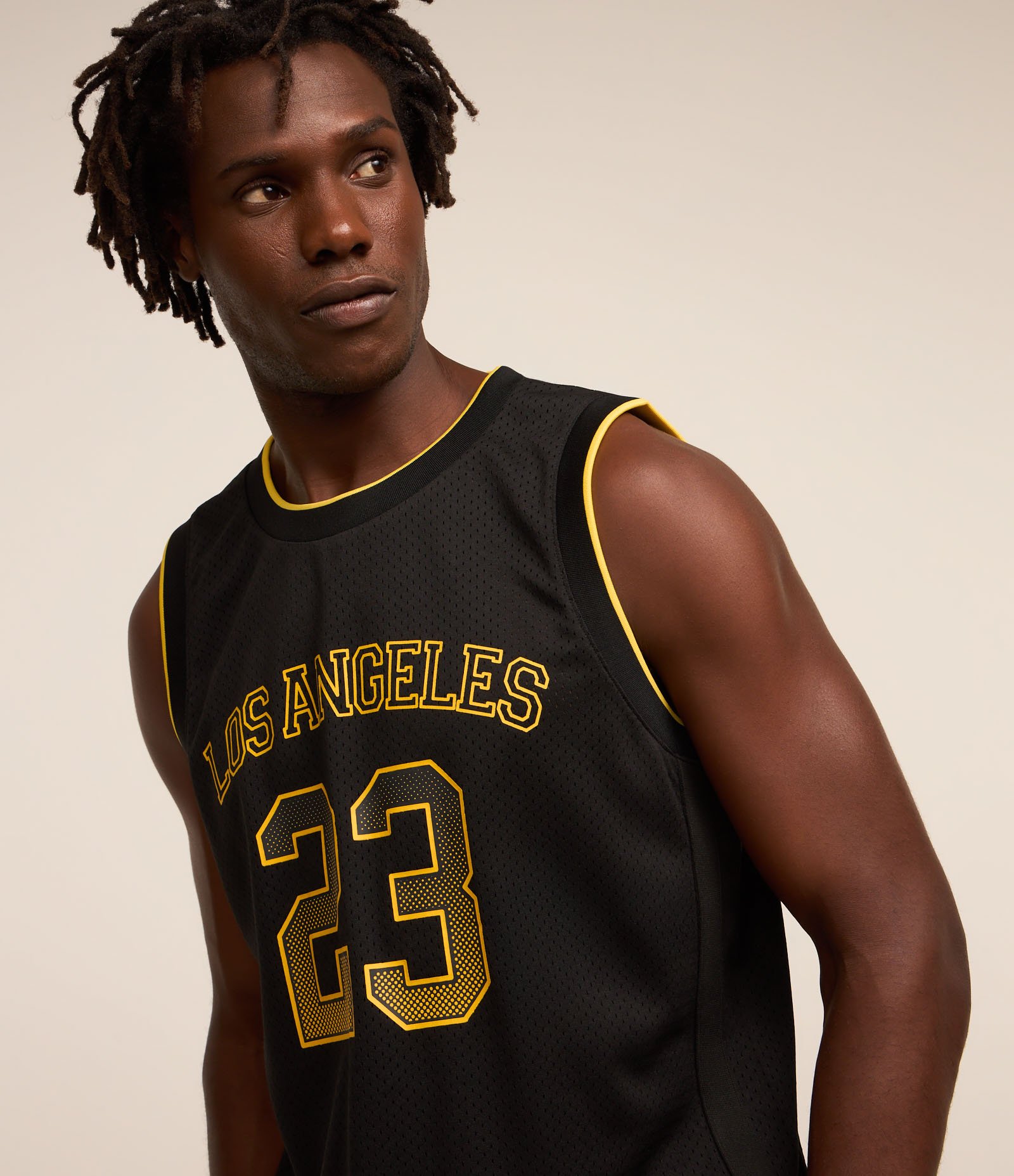 Regata Esportiva de Basquete com Textura e Estampa Los Angeles 23 Preto 5