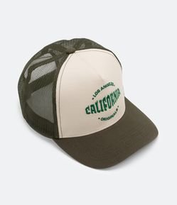 Boné Trucker com Aba Curva e Bordado Califórnia