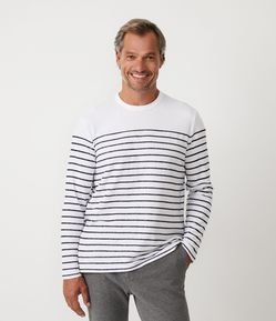 Camiseta Comfort em Algodão com Listras e Manga Longa