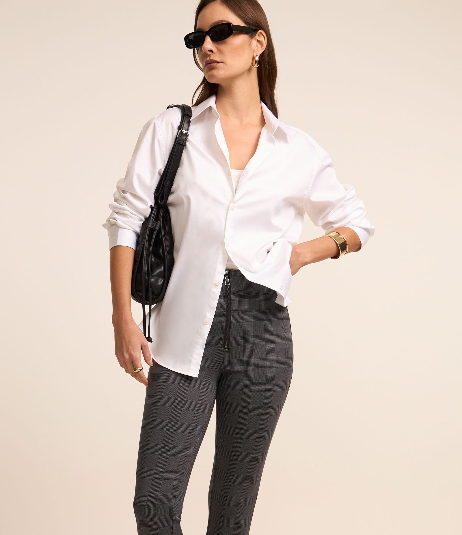 Calça Legging em Ponto Roma com Zíper e Estampa Xadrez Cinza/ Preto 2