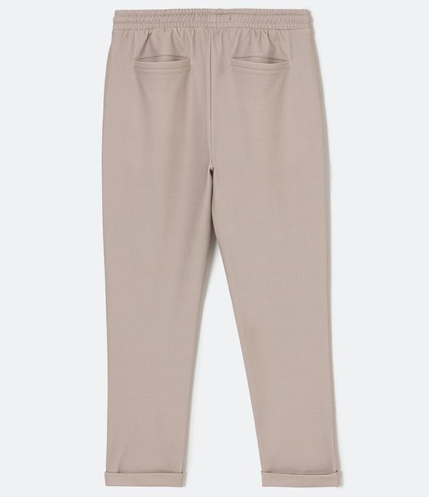 Pantalón Slim en Soft Touch con Textura y Barra Plegada Beige 6