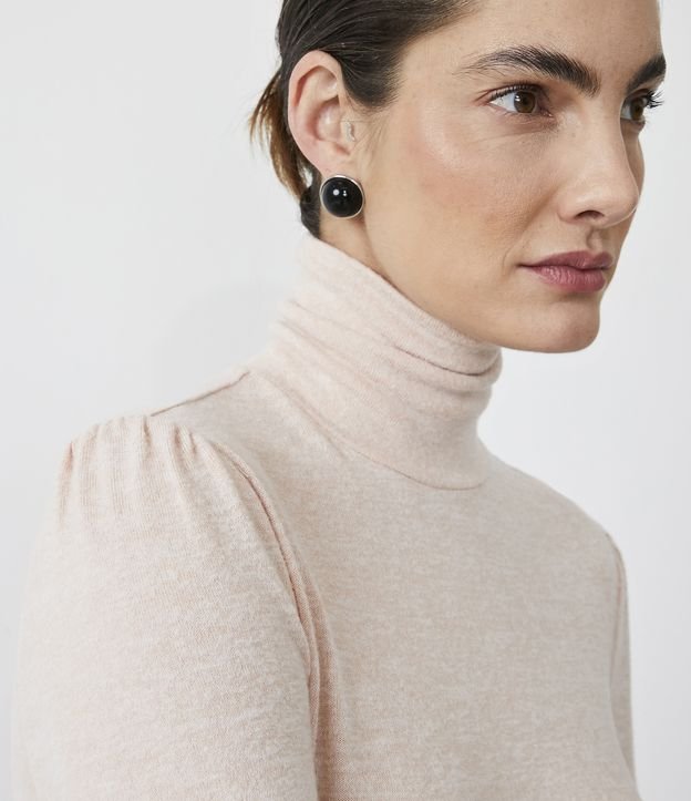 Blusa en Viscosa con Cuello Alto y Manga Abullonada Beige Rosado 5