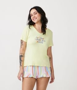 Pijama Curto em Viscolycra com Estampa Lettering e Listras