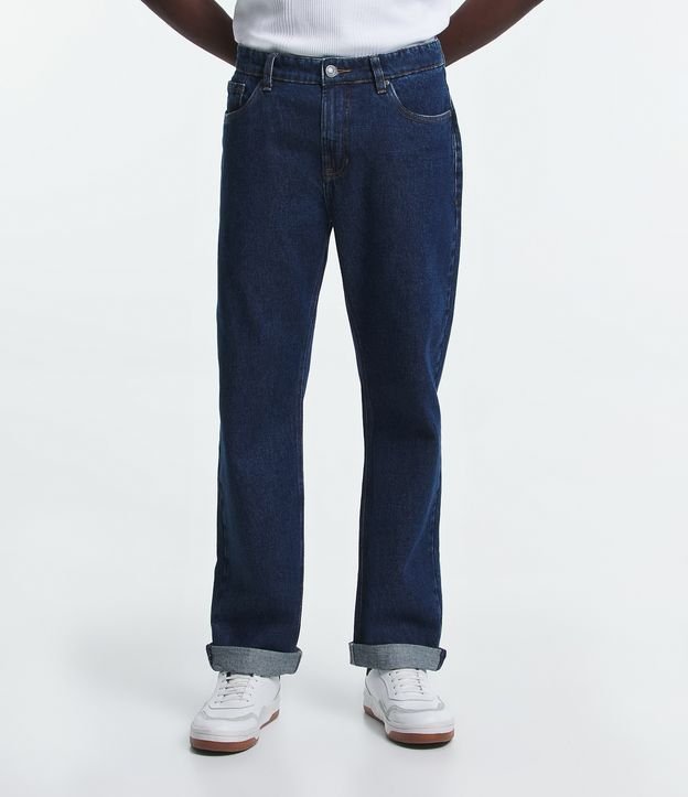 Calça Reta Jeans com Bolsos e Barra Dobrada Azul Médio 2
