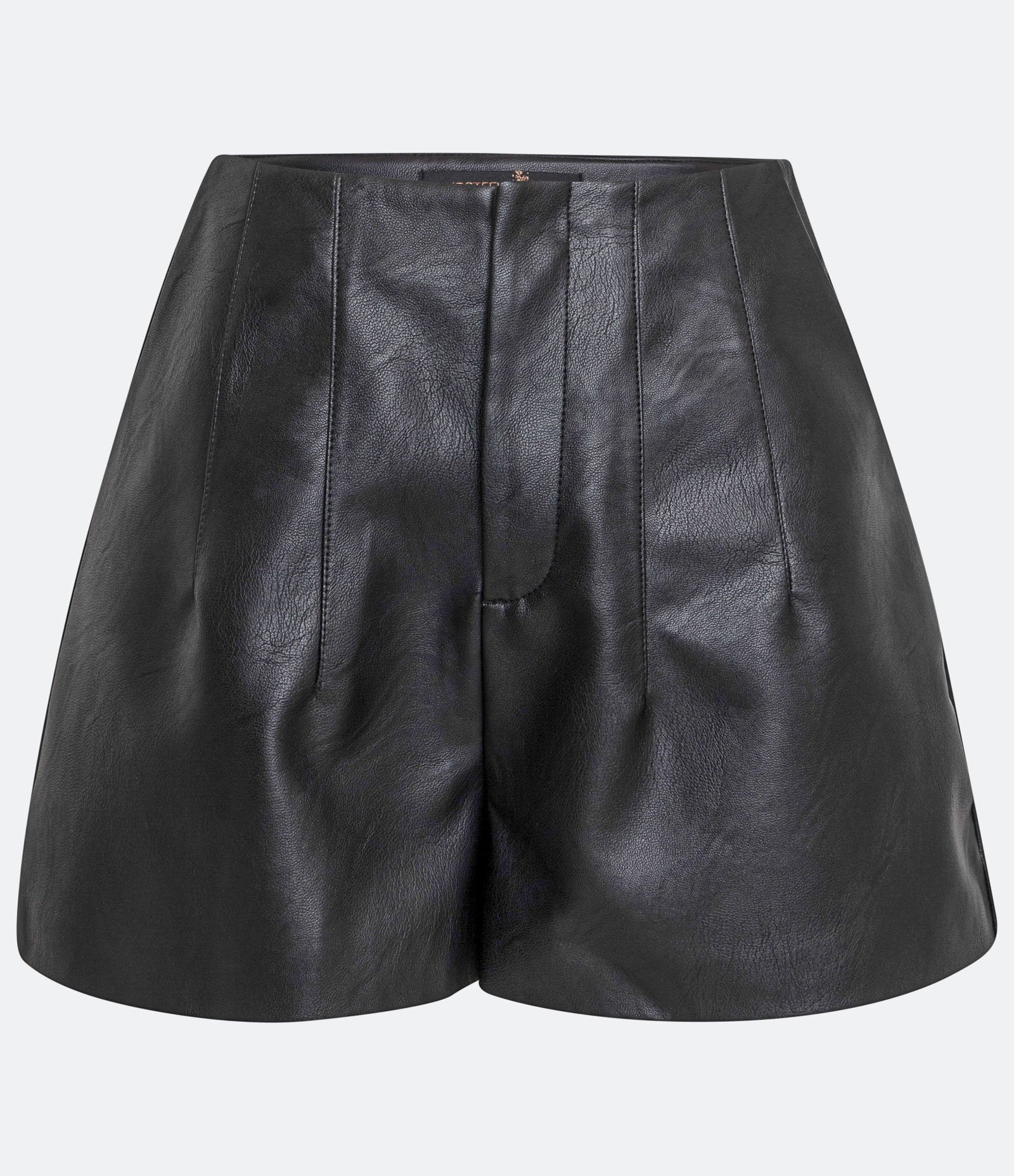 Short Cintura Alta em Material Sintético com Pregas e Recortes Preto 1