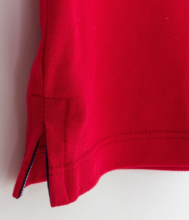 Camiseta Polo Infantil com Bordado e Fenda Lateral- Tam 1 a 5 Anos Vermelho 4