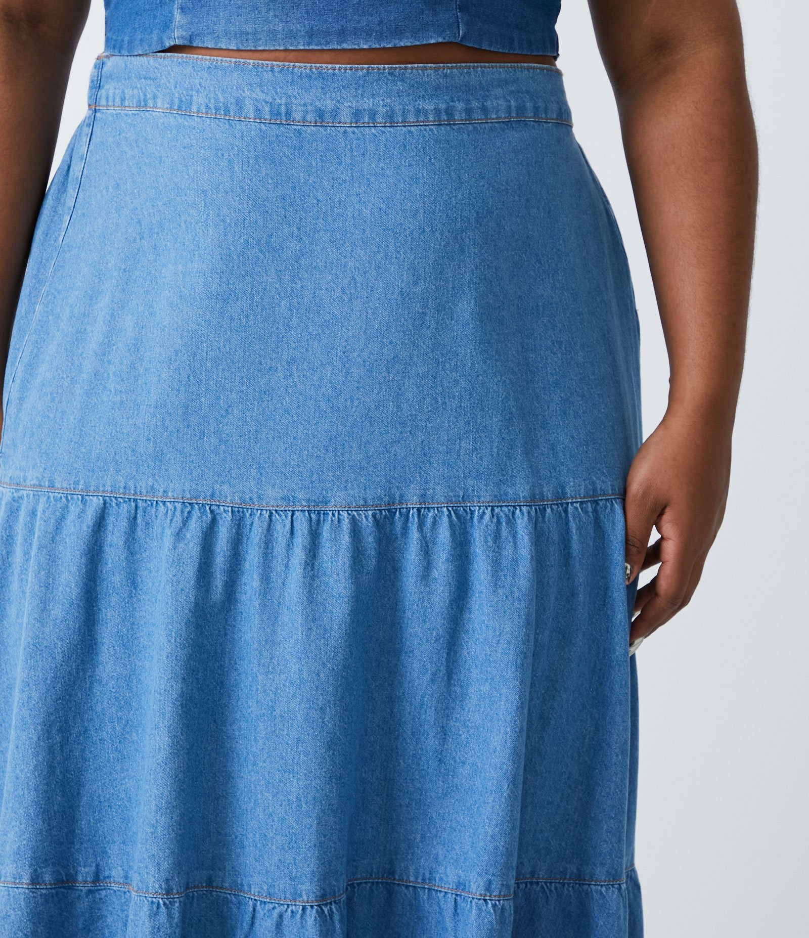 Saia Midi Jeans com Babados Curve & Plus Size Azul 4