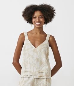 Blusa Regata em Viscolinho com Estampa de Folhagens e Barra Diferenciada em Camadas