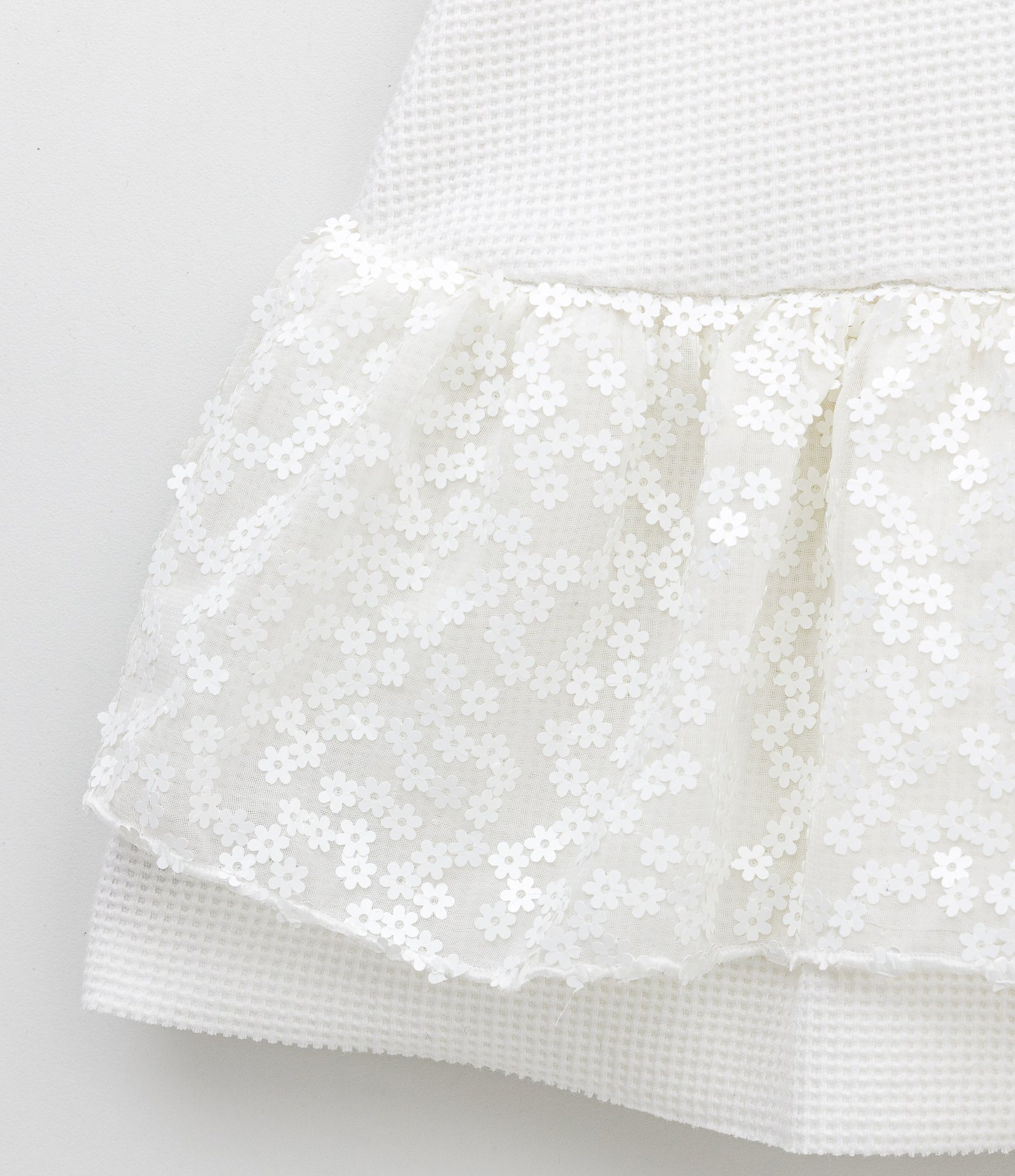 Short Saia Infantil com Florzinhas Brilhosas - Tam 5 a 14 Anos Branco 3