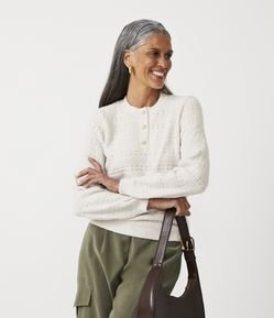 Suéter em Tricô com Ponto Diferenciado