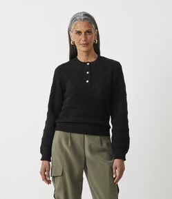 Suéter em Tricô com Ponto Diferenciado