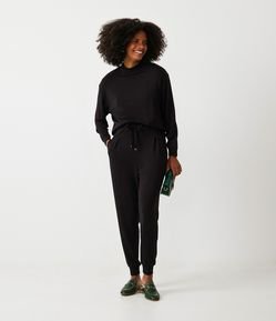 Calça Jogger em Moletom com Detalhe em Ribana e Amarração