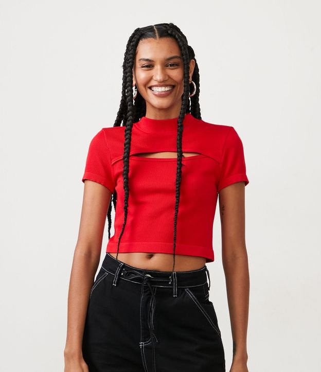 Top cropped xadrez vermelho com faixas brancas