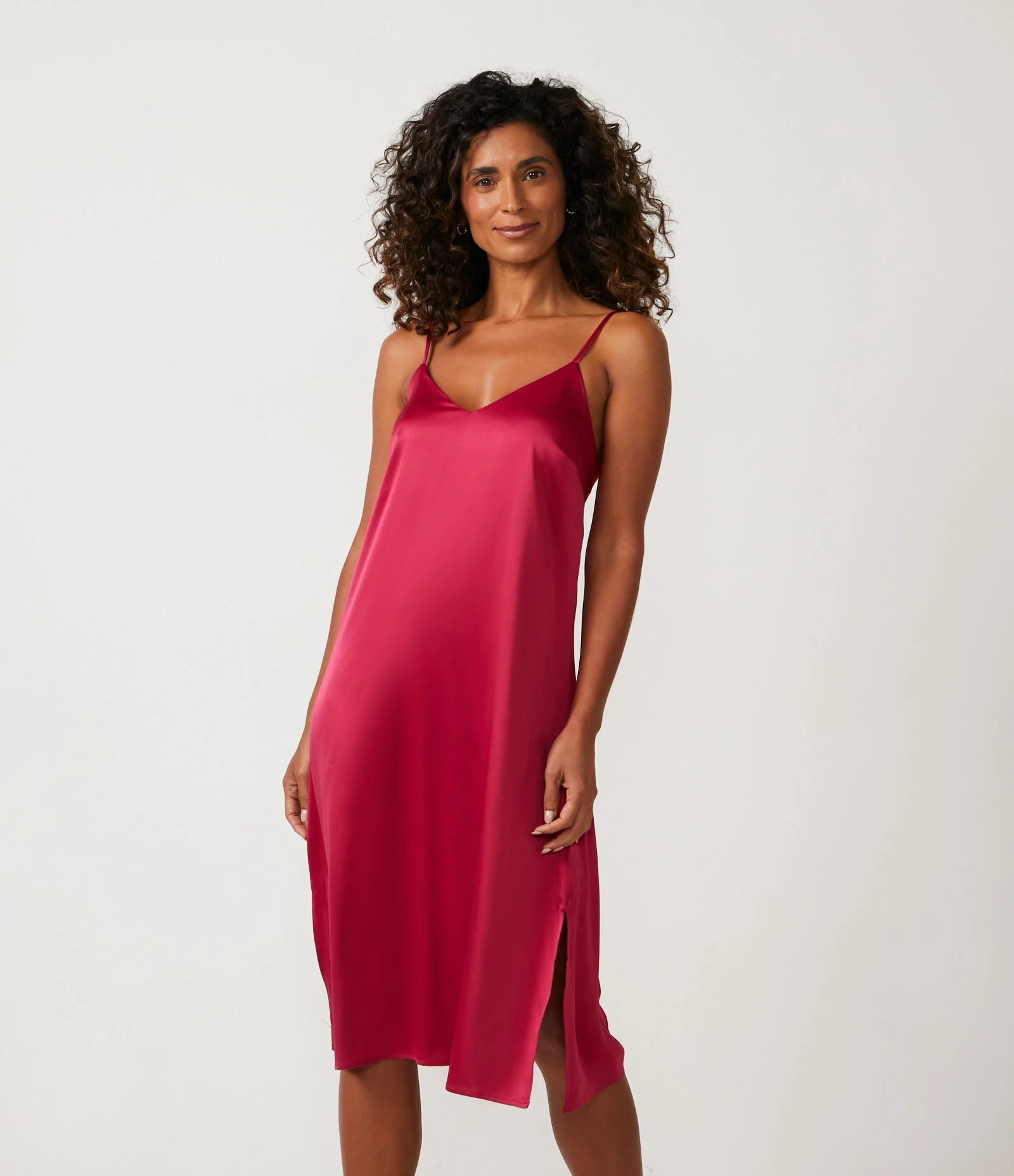Camisola Midi em Cetim com Alcinha Regulável Vermelho Rosado 1