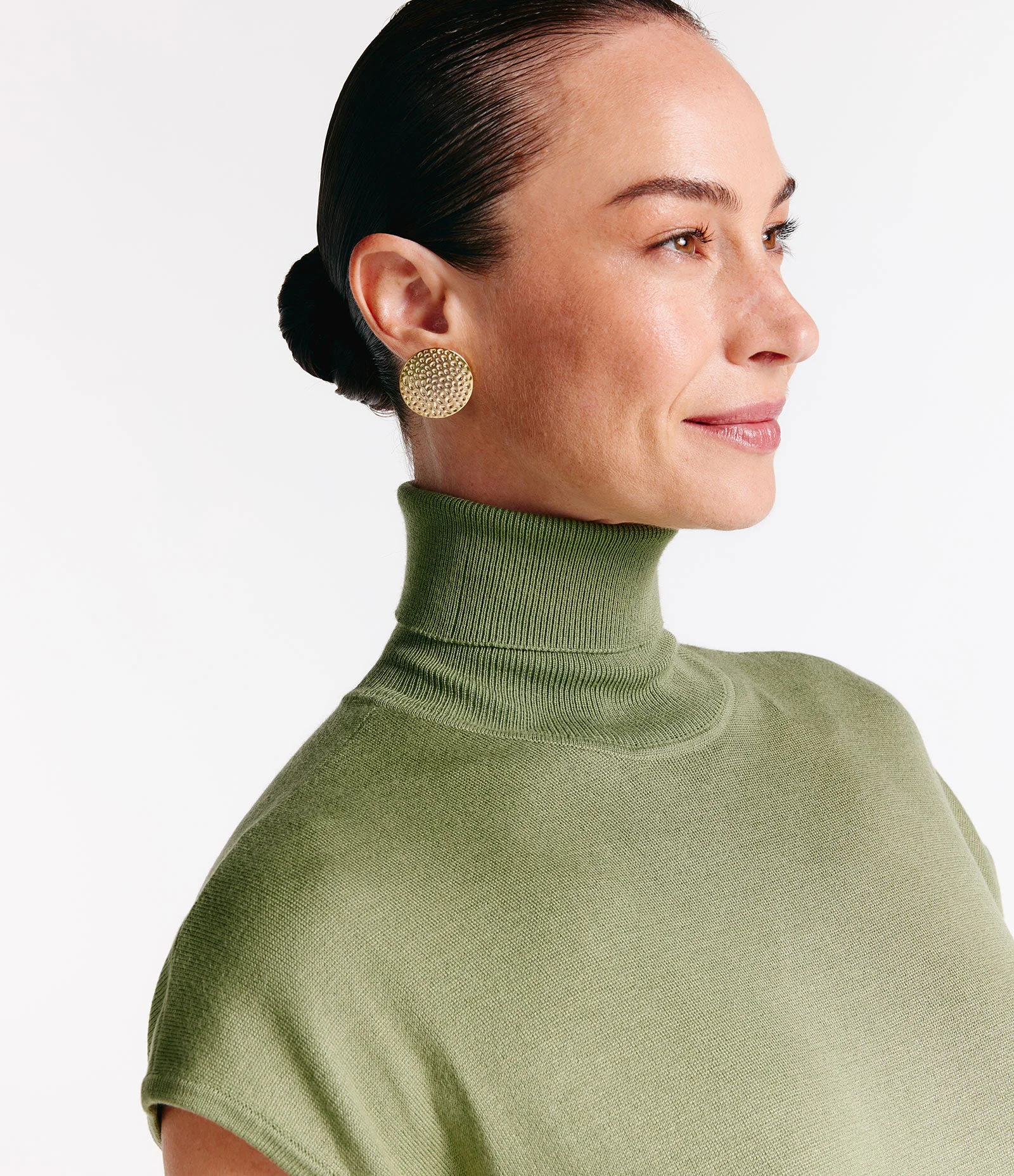 Vestido Midi em Tricô com Gola Alta e Manga Curta Sem Cava Verde 2