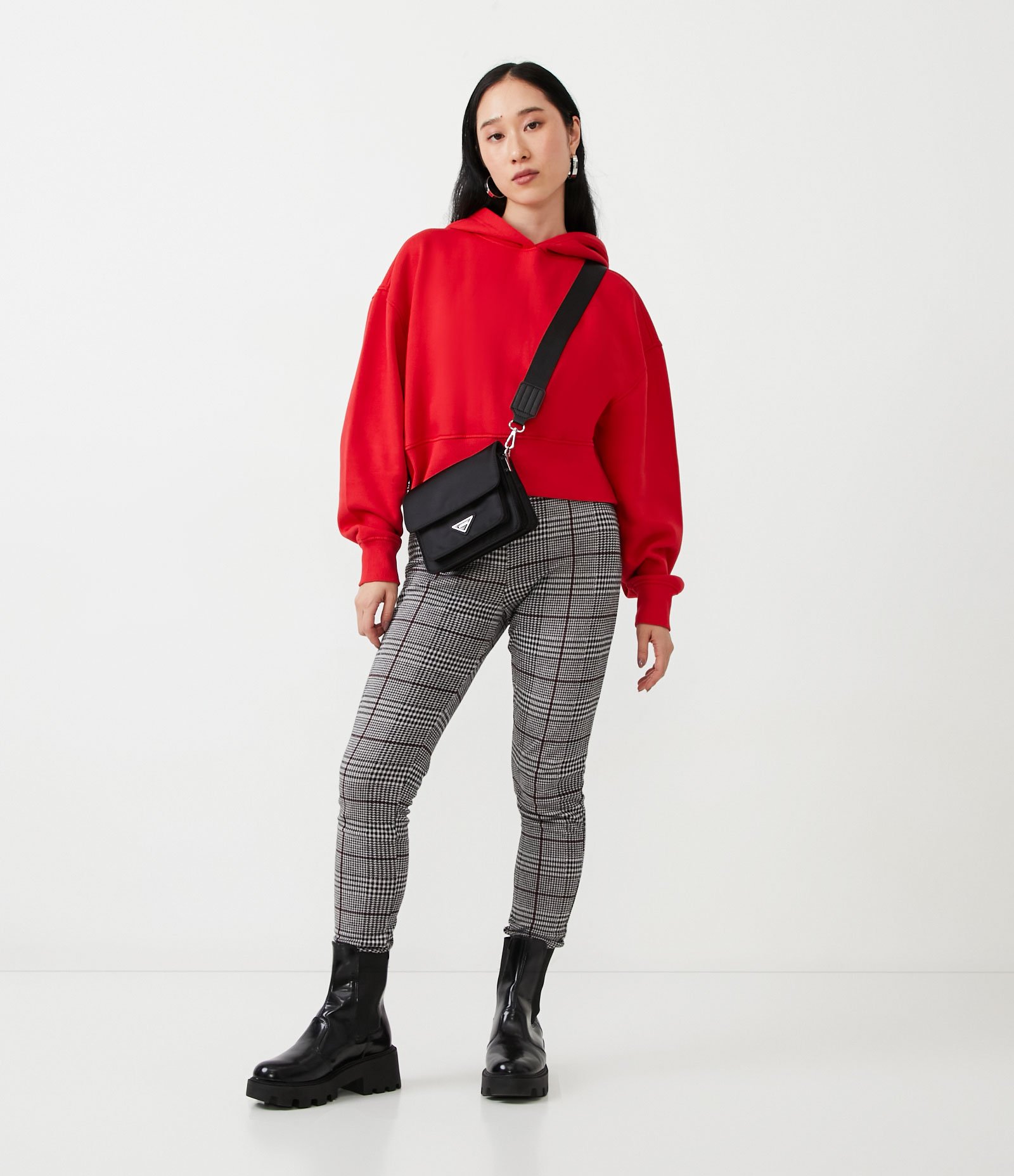 Blusão em Moletom com Gola Capuz e Punho Ajustado 2