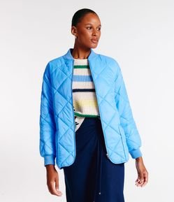 Casaco em Matelassê com Gola Tricô